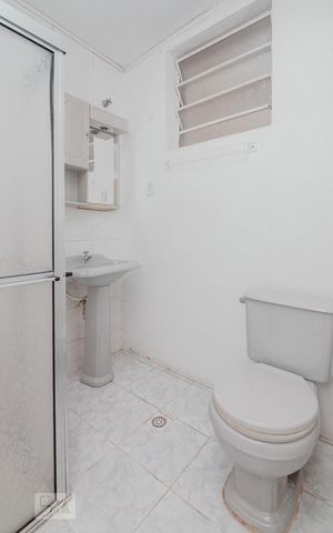 Apartamento à venda com 85m², 2 quartos e sem vaga Apartamento à venda com 85m², 2 quartos e sem vagaBanheiro
