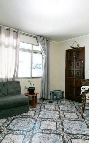 Casa à venda com 181m², 3 quartos e 2 vagasSala