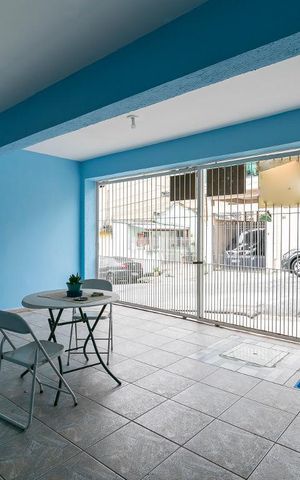 Casa à venda com 181m², 3 quartos e 2 vagasGaragem