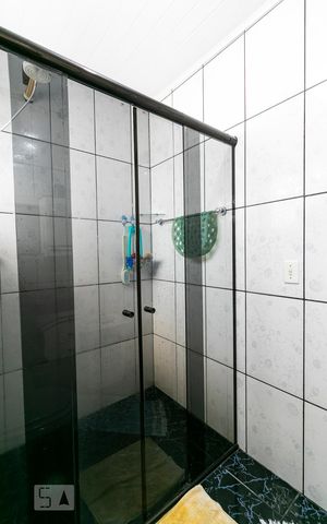 Casa à venda com 181m², 3 quartos e 2 vagasBanheiro 2
