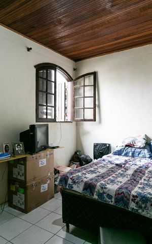 Casa à venda com 181m², 3 quartos e 2 vagasQuarto 2