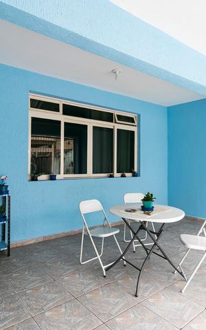 Casa à venda com 181m², 3 quartos e 2 vagasGaragem