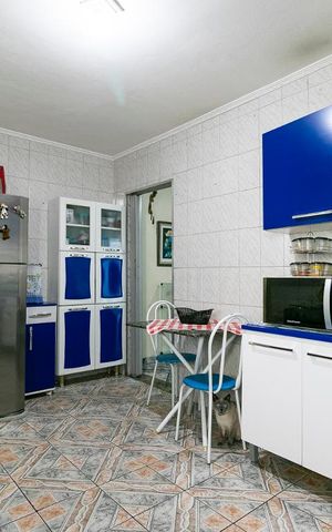Casa à venda com 181m², 3 quartos e 2 vagasCozinha