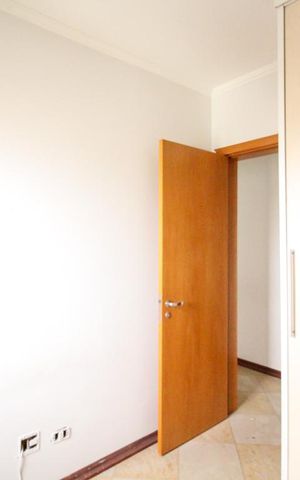 Apartamento à venda com 80m², 3 quartos e 2 vagas Apartamento à venda com 80m², 3 quartos e 2 vagasQuarto 2
