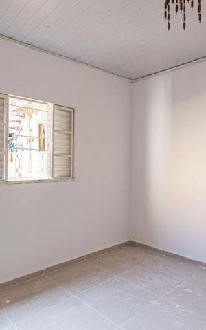 Casa à venda com 50m², 1 quarto e sem vagaQuarto