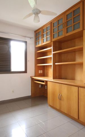 Apartamento para alugar com 82m², 3 quartos e 3 vagasQuarto 2