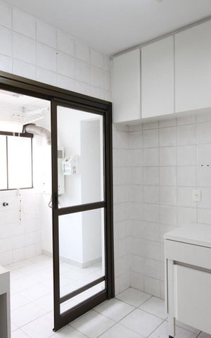 Apartamento para alugar com 82m², 3 quartos e 3 vagasCozinha