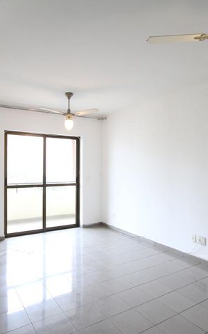 Apartamento para alugar com 82m², 3 quartos e 3 vagasSala