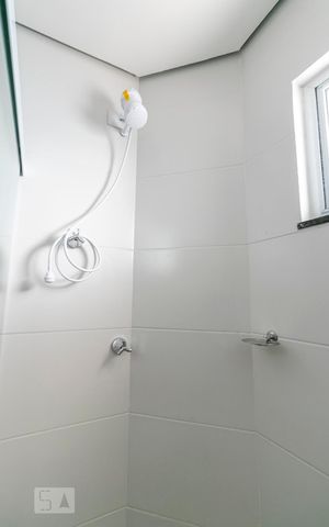 Casa para alugar com 38m², 1 quarto e 1 vagaBanheiro