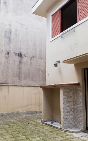 Casa à venda com 300m², 5 quartos e 4 vagasQuintal