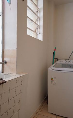 Apartamento à venda com 76m², 2 quartos e sem vagaArea de Serviço