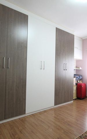 Casa de condomínio à venda com 237m², 3 quartos e 3 vagasSuíte 2