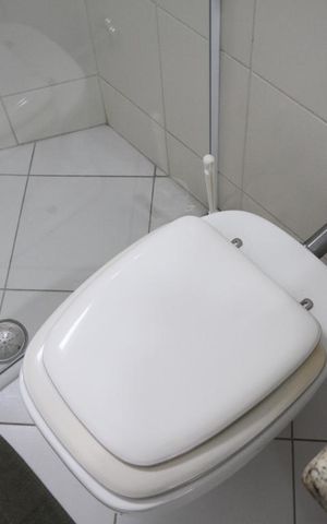 Casa de condomínio à venda com 237m², 3 quartos e 3 vagasSuíte 2