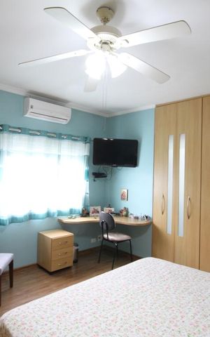 Casa de condomínio à venda com 237m², 3 quartos e 3 vagasSuíte 3