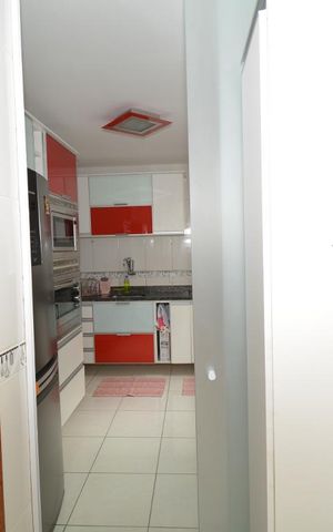 Apartamento à venda com 97m², 3 quartos e 1 vagaÁrea de Serviço