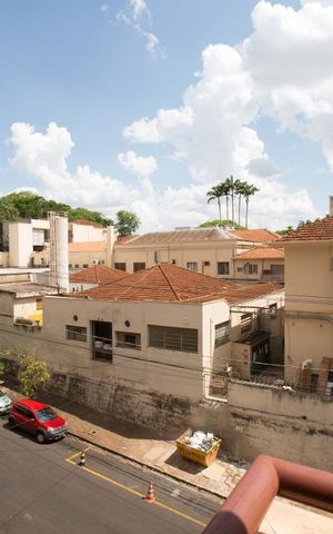 Apartamento para alugar com 120m², 3 quartos e 2 vagasVista da varanda da sala (lado esquerdo)