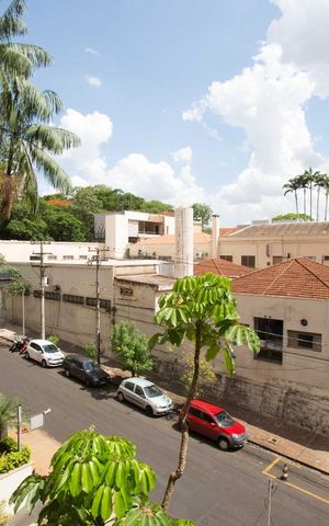 Apartamento para alugar com 120m², 3 quartos e 2 vagasVista da varanda da suíte