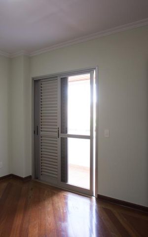 Apartamento para alugar com 120m², 3 quartos e 2 vagasSuíte