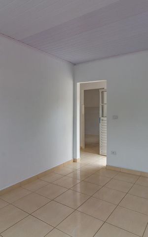 Casa à venda com 49m², 2 quartos e sem vaga Casa à venda com 49m², 2 quartos e sem vagaQuarto 1