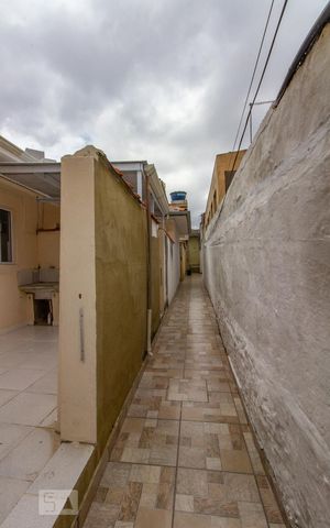 Casa à venda com 49m², 2 quartos e sem vaga Casa à venda com 49m², 2 quartos e sem vagaÁrea comum - Hall de entrada