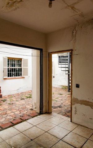 Casa à venda com 250m², 3 quartos e 1 vaga Casa à venda com 250m², 3 quartos e 1 vagaÁrea de Serviço