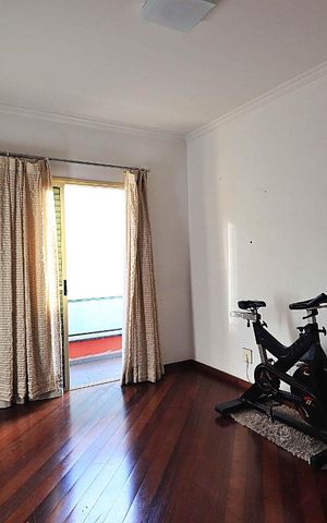Apartamento à venda com 150m², 3 quartos e 3 vagasQuarto 2