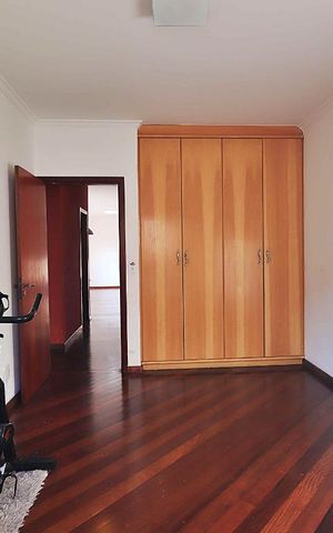 Apartamento à venda com 150m², 3 quartos e 3 vagasQuarto 2