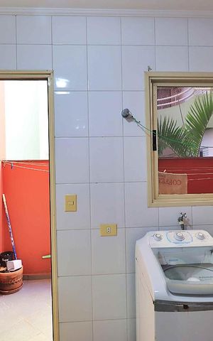 Apartamento à venda com 150m², 3 quartos e 3 vagasLavanderia