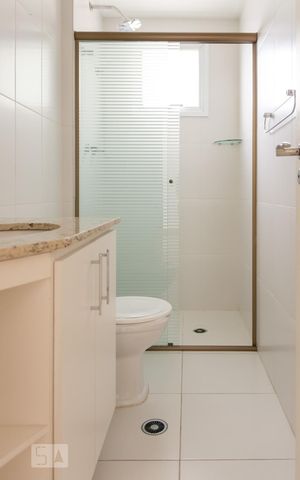 Apartamento para alugar com 69m², 2 quartos e 2 vagas Apartamento para alugar com 69m², 2 quartos e 2 vagasBanheiro Social