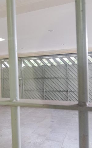 Casa à venda com 274m², 4 quartos e 3 vagas Casa à venda com 274m², 4 quartos e 3 vagasVista da Sala