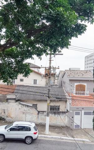 Casa à venda com 274m², 4 quartos e 3 vagas Casa à venda com 274m², 4 quartos e 3 vagasVista do Quarto 4