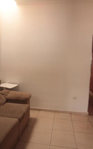 Casa à venda com 60m², 1 quarto e 2 vagasSala
