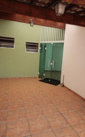 Casa à venda com 60m², 1 quarto e 2 vagasGaragem