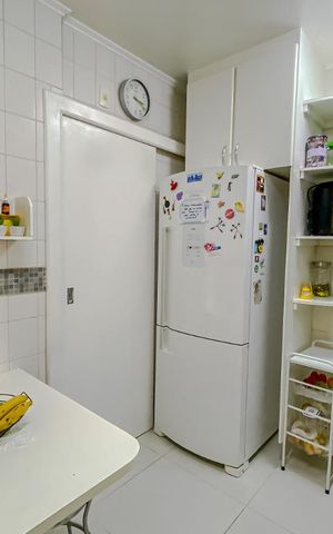 Apartamento à venda com 87m², 3 quartos e 2 vagasCozinha