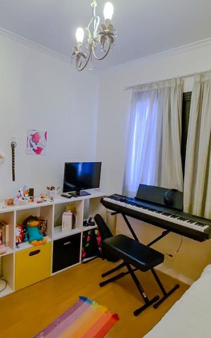Apartamento à venda com 87m², 3 quartos e 2 vagasQuarto 2