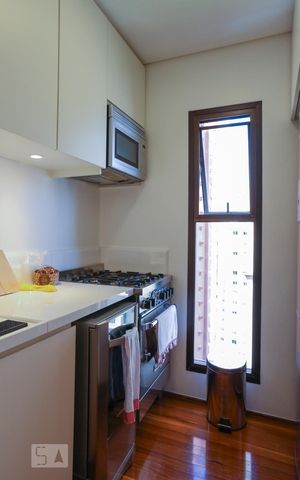 Apartamento à venda com 75m², 2 quartos e 2 vagas Apartamento à venda com 75m², 2 quartos e 2 vagasCozinha