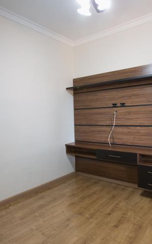 Casa para alugar com 950m², 3 quartos e 6 vagasSala de TV