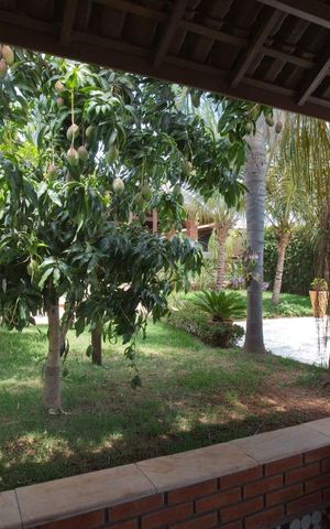 Casa para alugar com 950m², 3 quartos e 6 vagasQuiosque