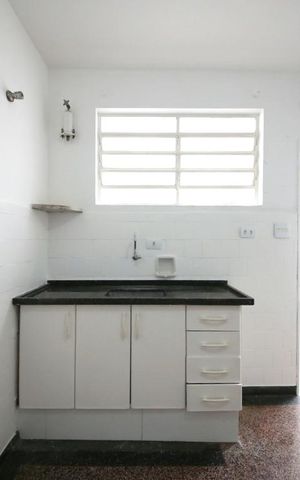 Casa à venda com 96m², 3 quartos e sem vagaCozinha 
