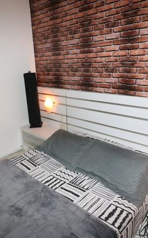 Casa à venda com 264m², 3 quartos e 3 vagas Casa à venda com 264m², 3 quartos e 3 vagasQuarto 2