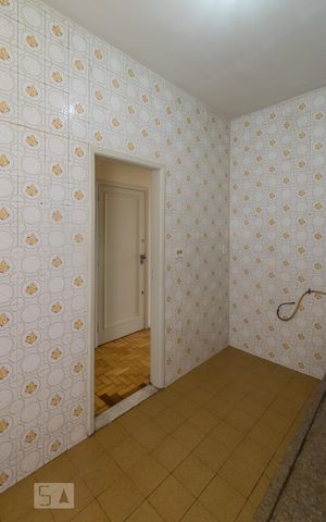 Apartamento para alugar com 110m², 4 quartos e 1 vaga Apartamento para alugar com 110m², 4 quartos e 1 vagaCozinha