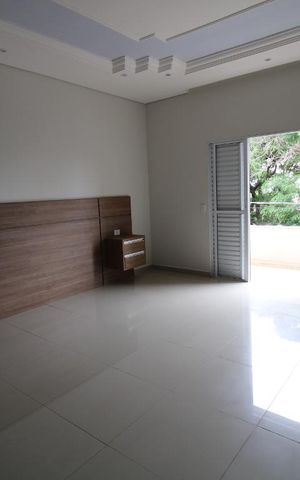 Casa à venda com 650m², 4 quartos e 5 vagasQuarto 3