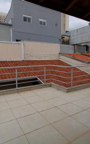 Casa à venda com 650m², 4 quartos e 5 vagasVaranda Gourmet