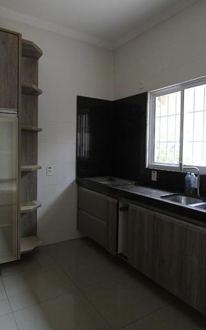 Casa à venda com 650m², 4 quartos e 5 vagasCozinha