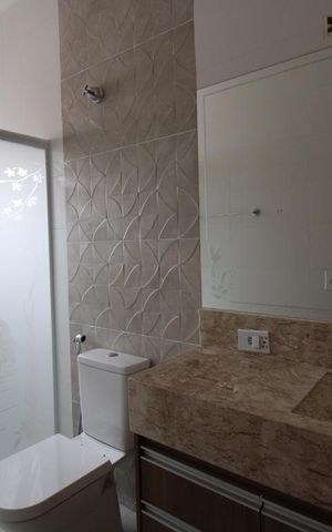 Casa à venda com 650m², 4 quartos e 5 vagasBanheiro do Quarto 3