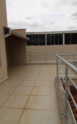Casa à venda com 650m², 4 quartos e 5 vagasVaranda Gourmet