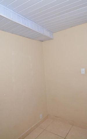 Casa para alugar com 35m², 1 quarto e sem vagaQuarto