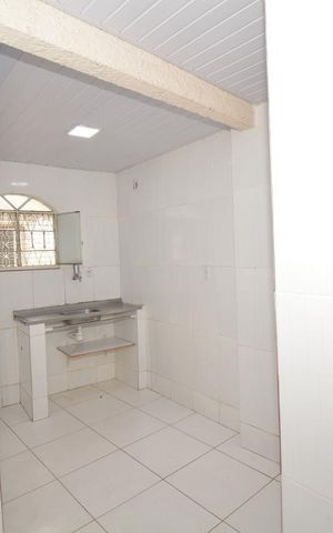 Casa para alugar com 35m², 1 quarto e sem vagaCozinha e Área de Serviço