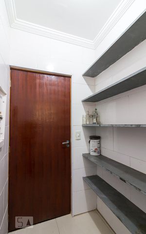 Casa à venda com 120m², 3 quartos e 1 vagaDespensa