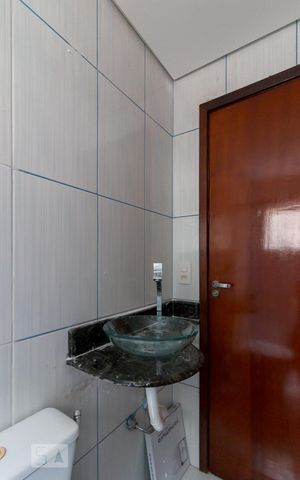 Casa à venda com 120m², 3 quartos e 1 vagaBanheiro social